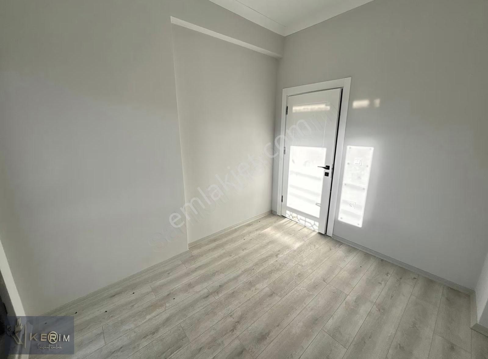 Kerim'den Küçükkuyu'da Deniz Manzaralı 2+1 Geniş Kiralık Daire - Görsel 6