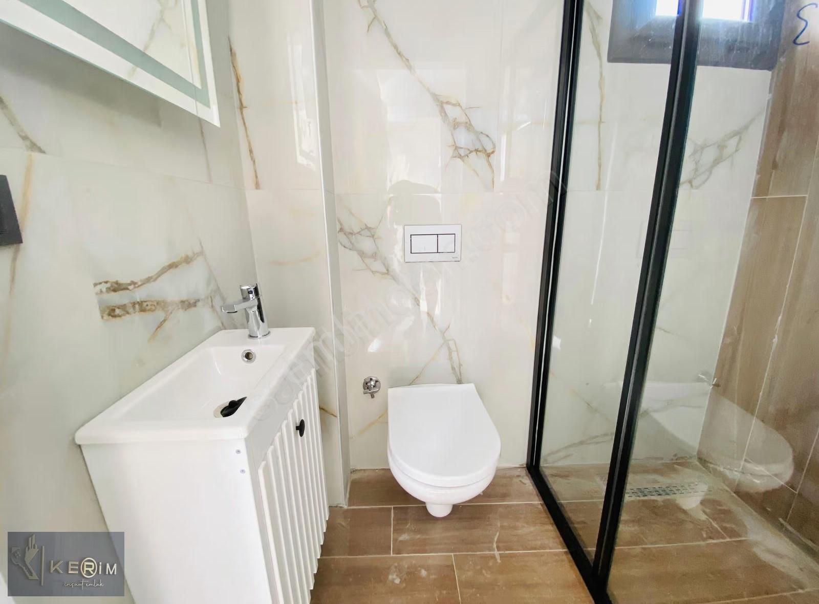 Kerim'den Altınoluk Satılık Denize Sadece 300m 3+1 Bahçeli Villa - Görsel 17