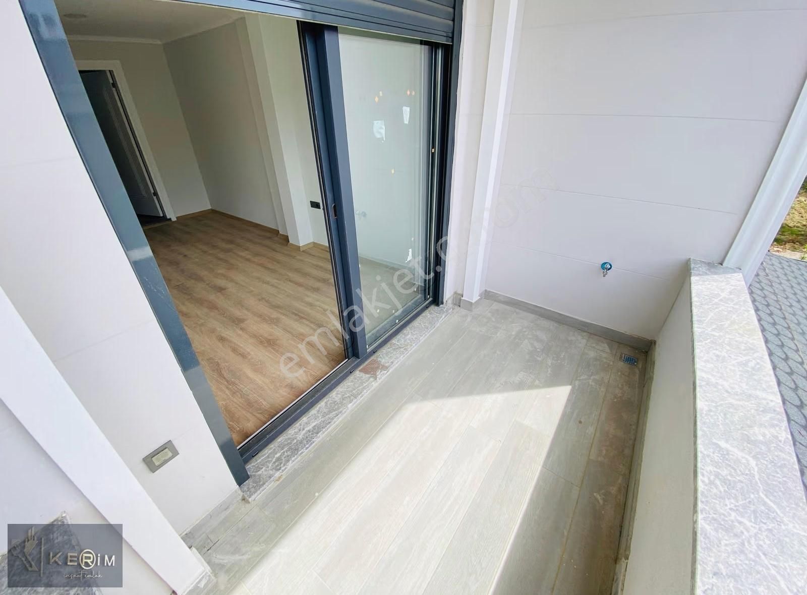 Kerim'den Altınoluk Satılık Denize Sadece 300m 3+1 Bahçeli Villa - Görsel 22