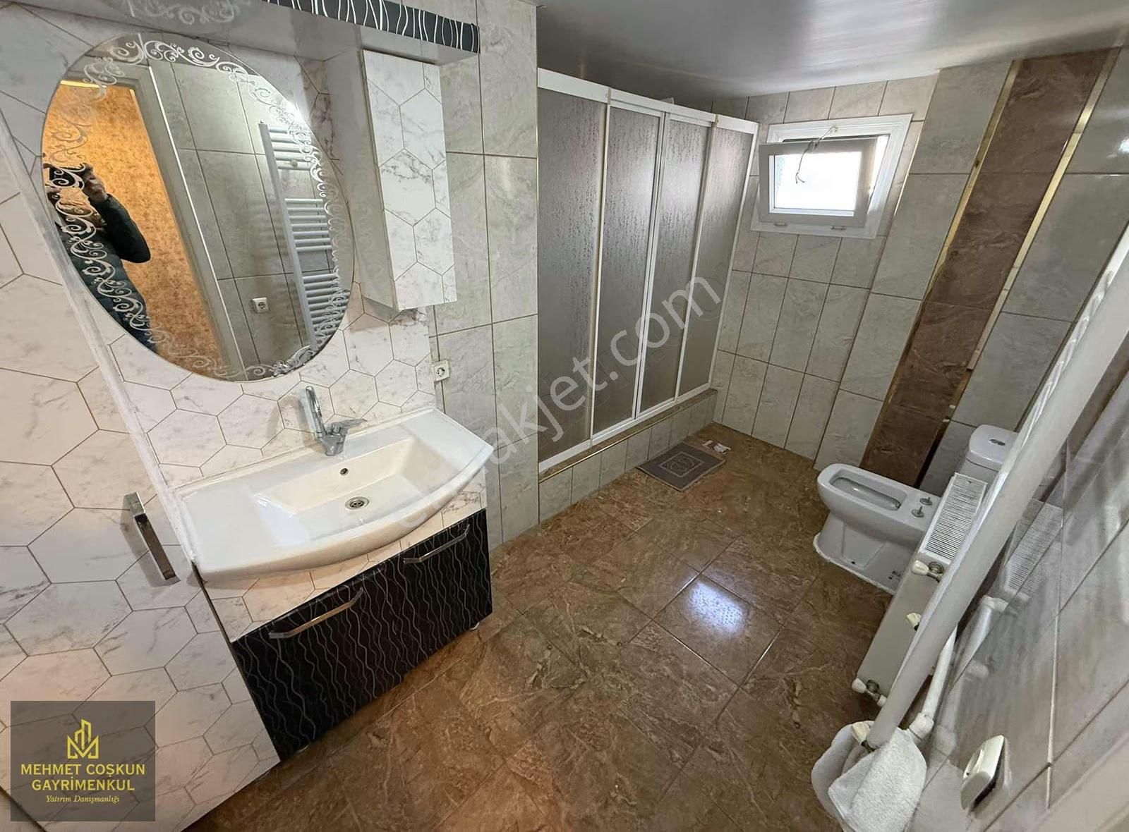 Huzurevlerinde İskanlı Geniş Kilerli K.mutfak Satılık 3+1 Daire - Görsel 18