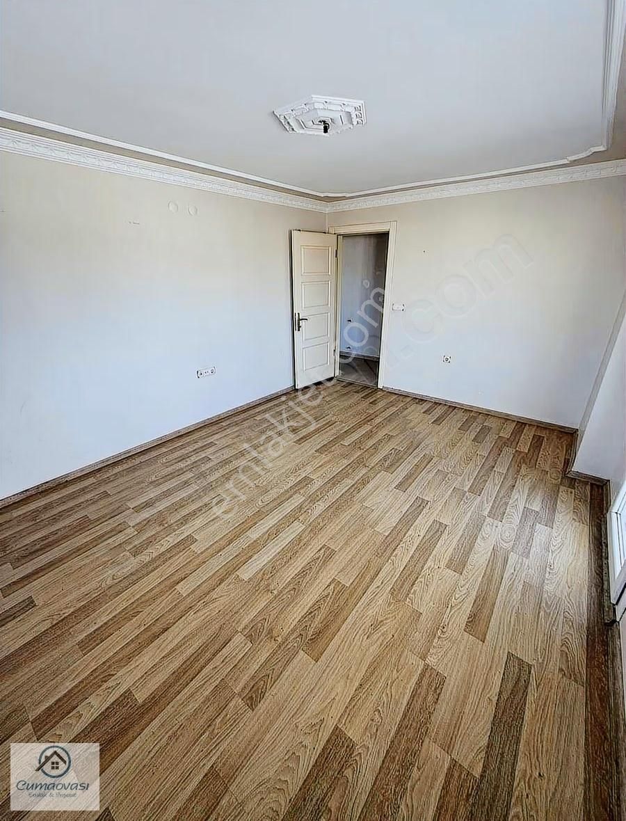 Cumaovası Emlak'tan Kiralık Cüneybey'de 3+1 Geniş Daire 140m2 - Görsel 12