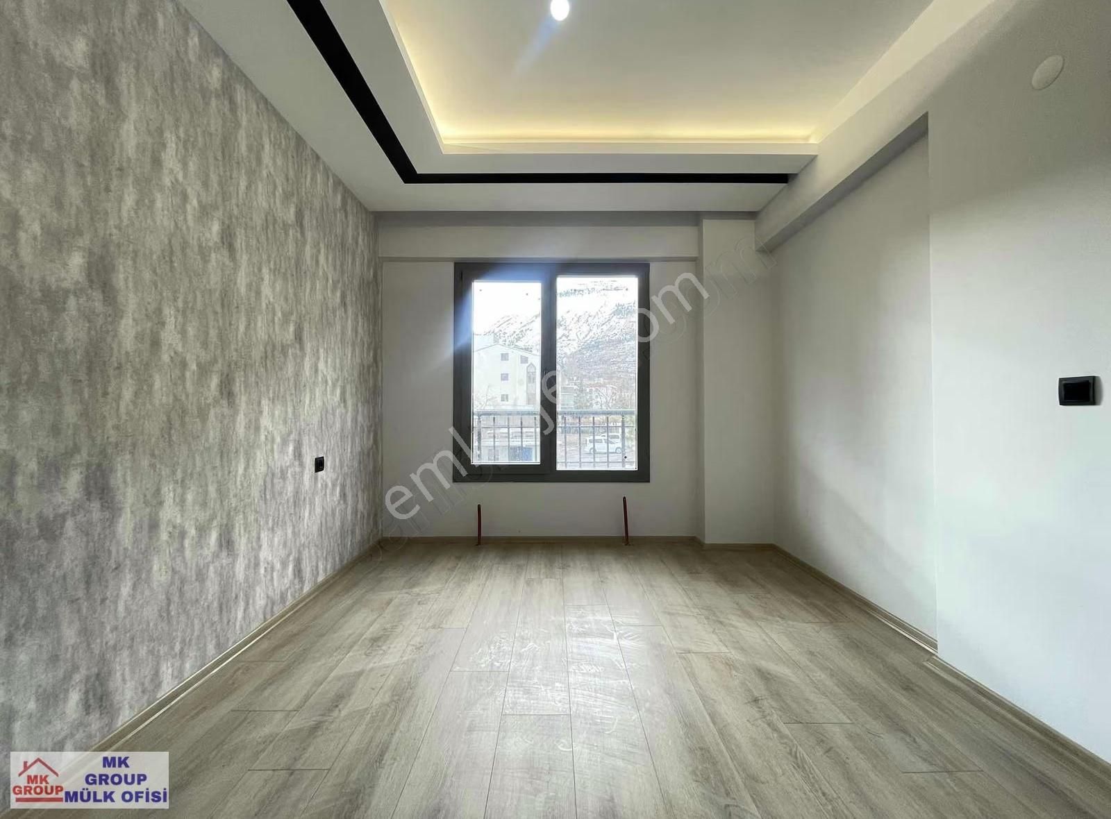 Bahçelievlerde Yatay Mimari Ultra Lux 2,5+1 Satılık Daire - Görsel 3