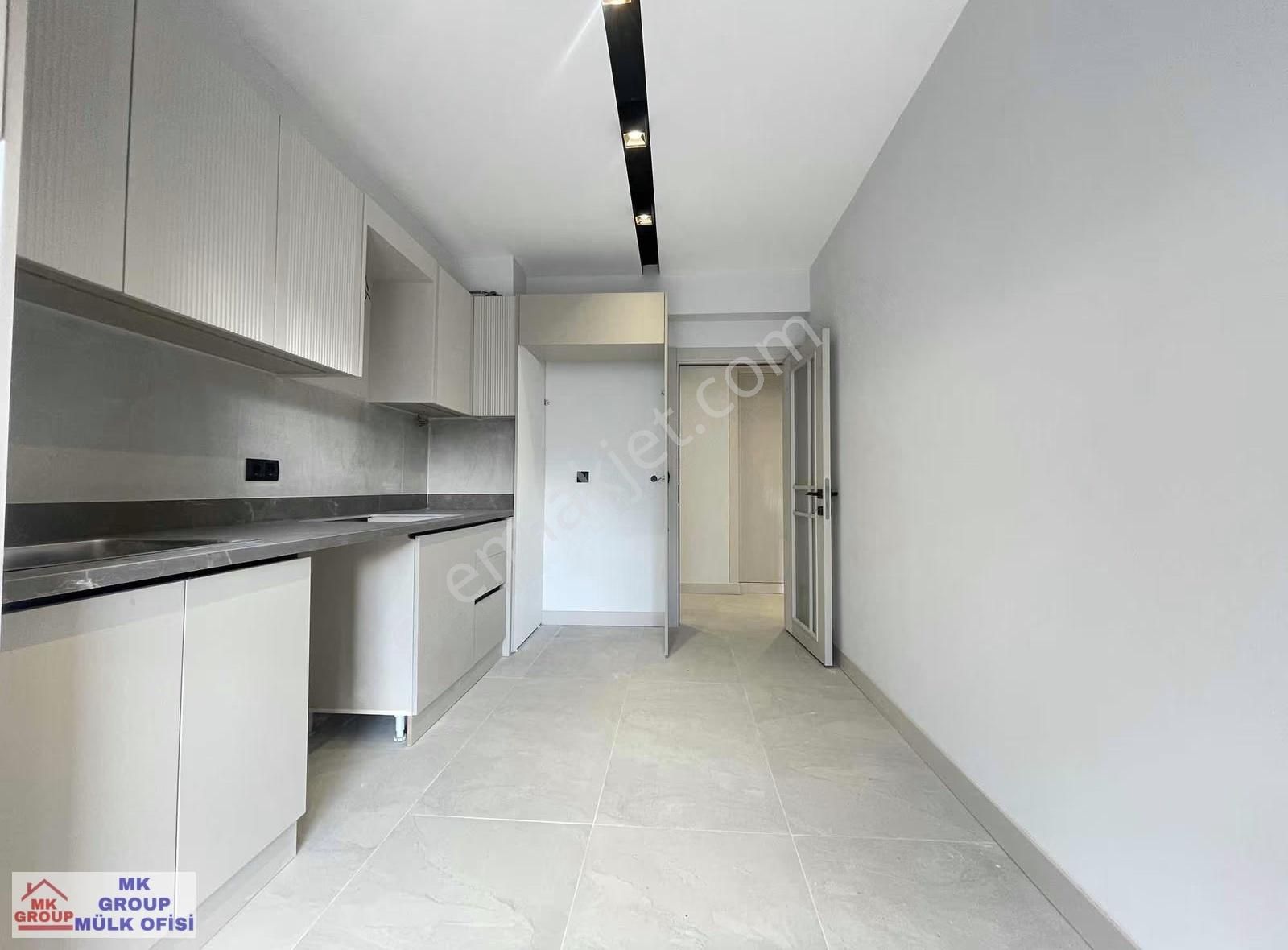 Bahçelievlerde Yatay Mimari Ultra Lux 2,5+1 Satılık Daire - Görsel 6