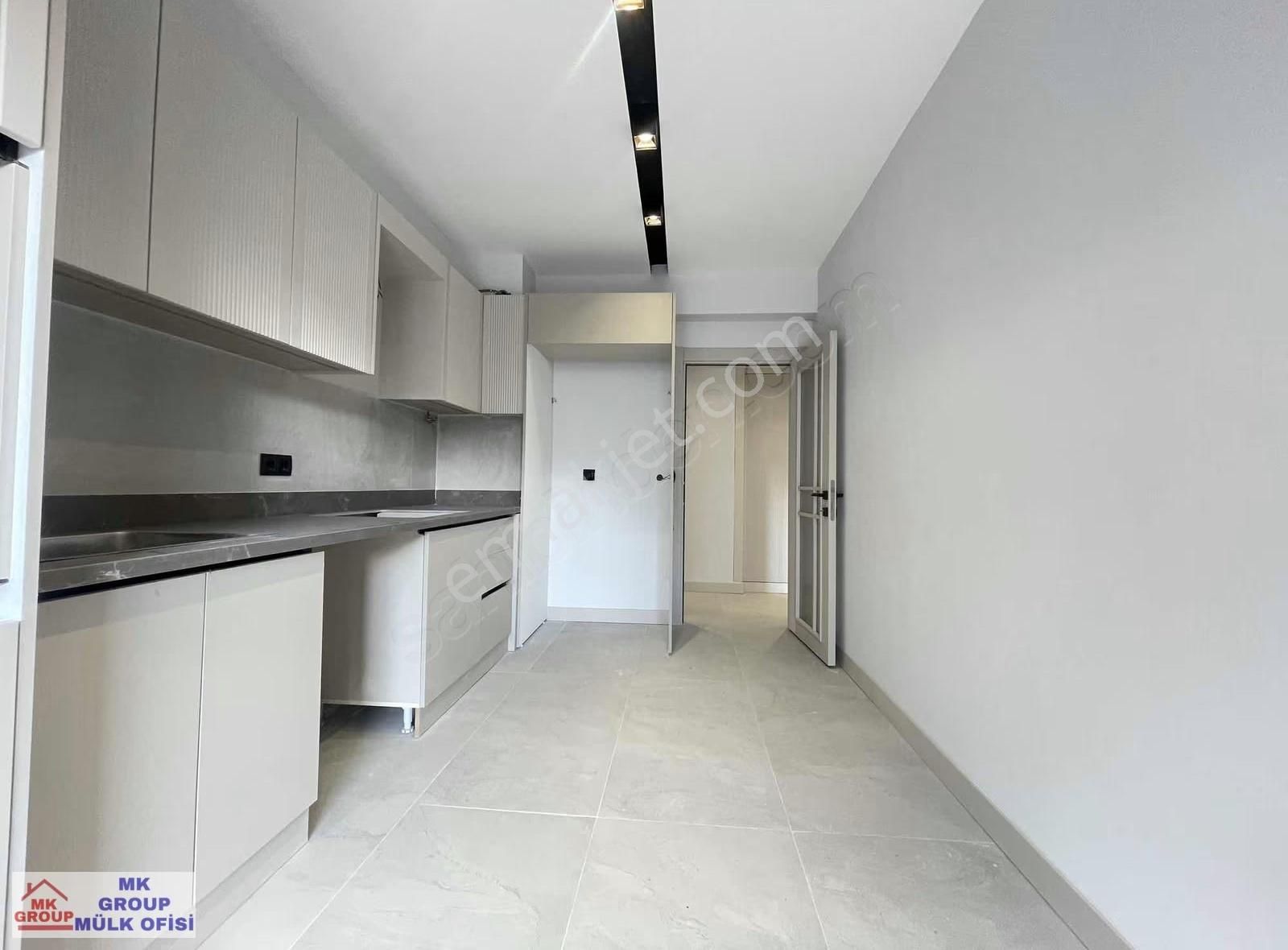 Bahçelievlerde Yatay Mimari Ultra Lux 2,5+1 Satılık Daire - Görsel 12