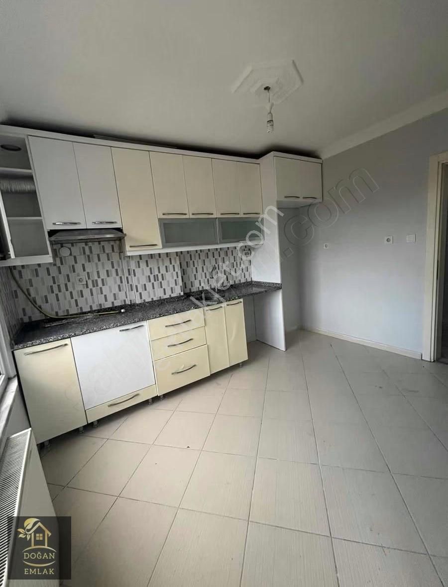 Sancaktepe Mevlana Ana Caddeye Yürüme Mesafesi 1+1 Giriş Kat - Görsel 4