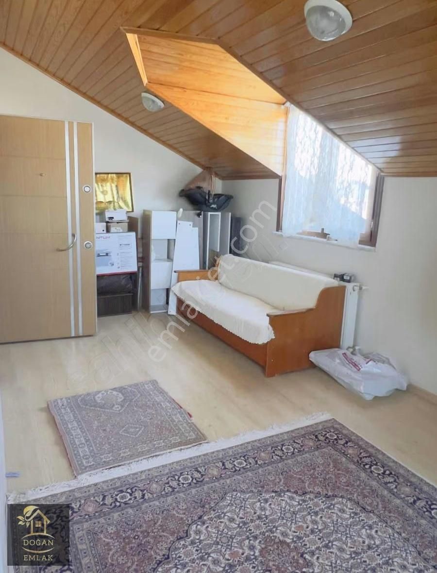 Sancaktepe Yunus Emre Mah. Caddenin Üstünde Üst Dubleks - Görsel 10