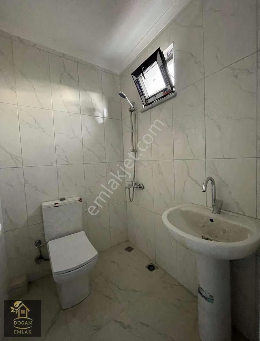 Sultanbeyli Akşemsettin Petrol Yolu Cad Köşe 4+1 Çatı Dubleks - Görsel 14