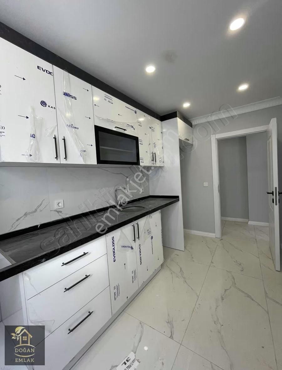 Sancaktepe Yunus Emre Mah. Ana Cadde Üzeri Sıfır Arakat Daire - Görsel 7