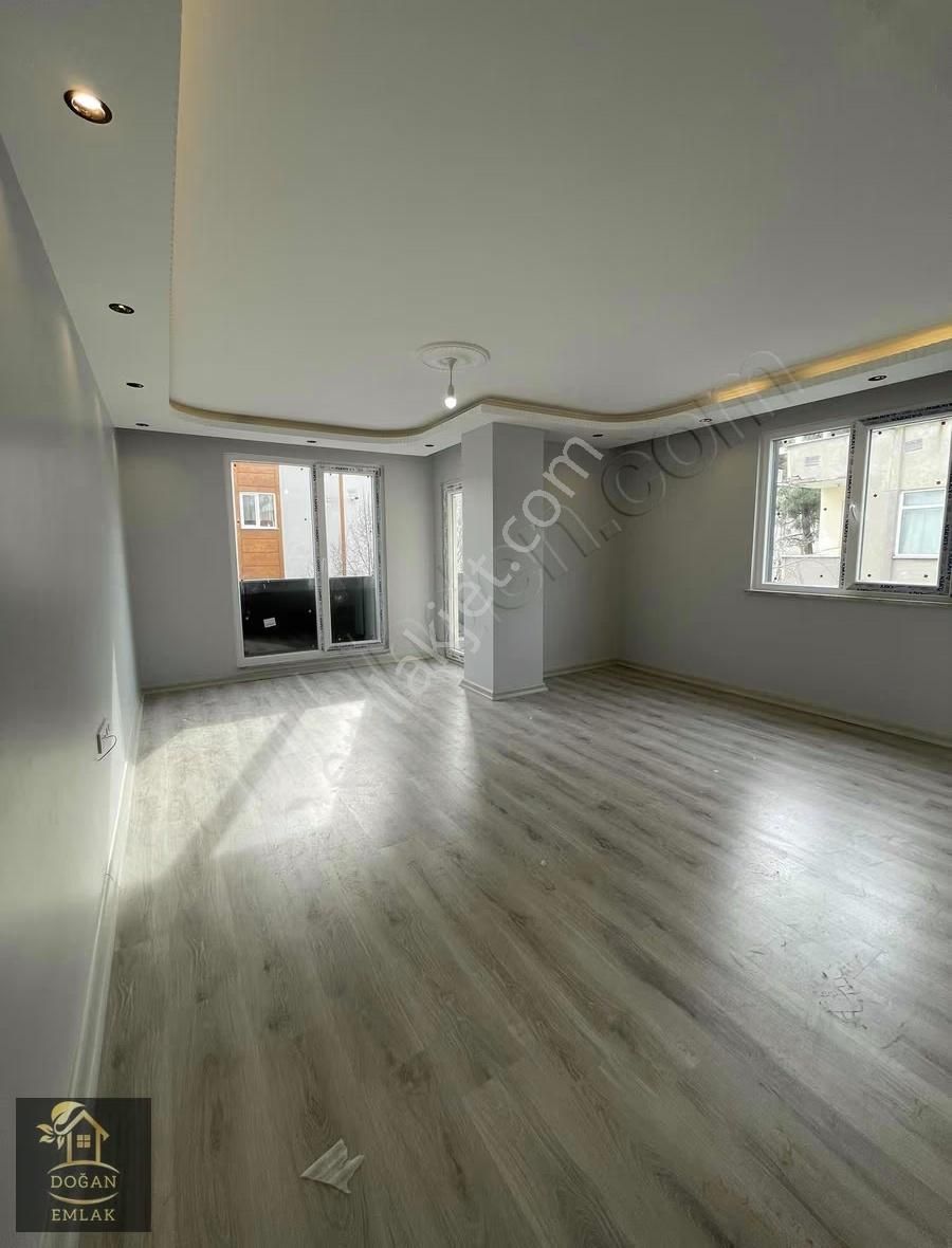 Sancaktepe Yunus Emre Mah. Ana Cadde Üzeri Sıfır Arakat Daire