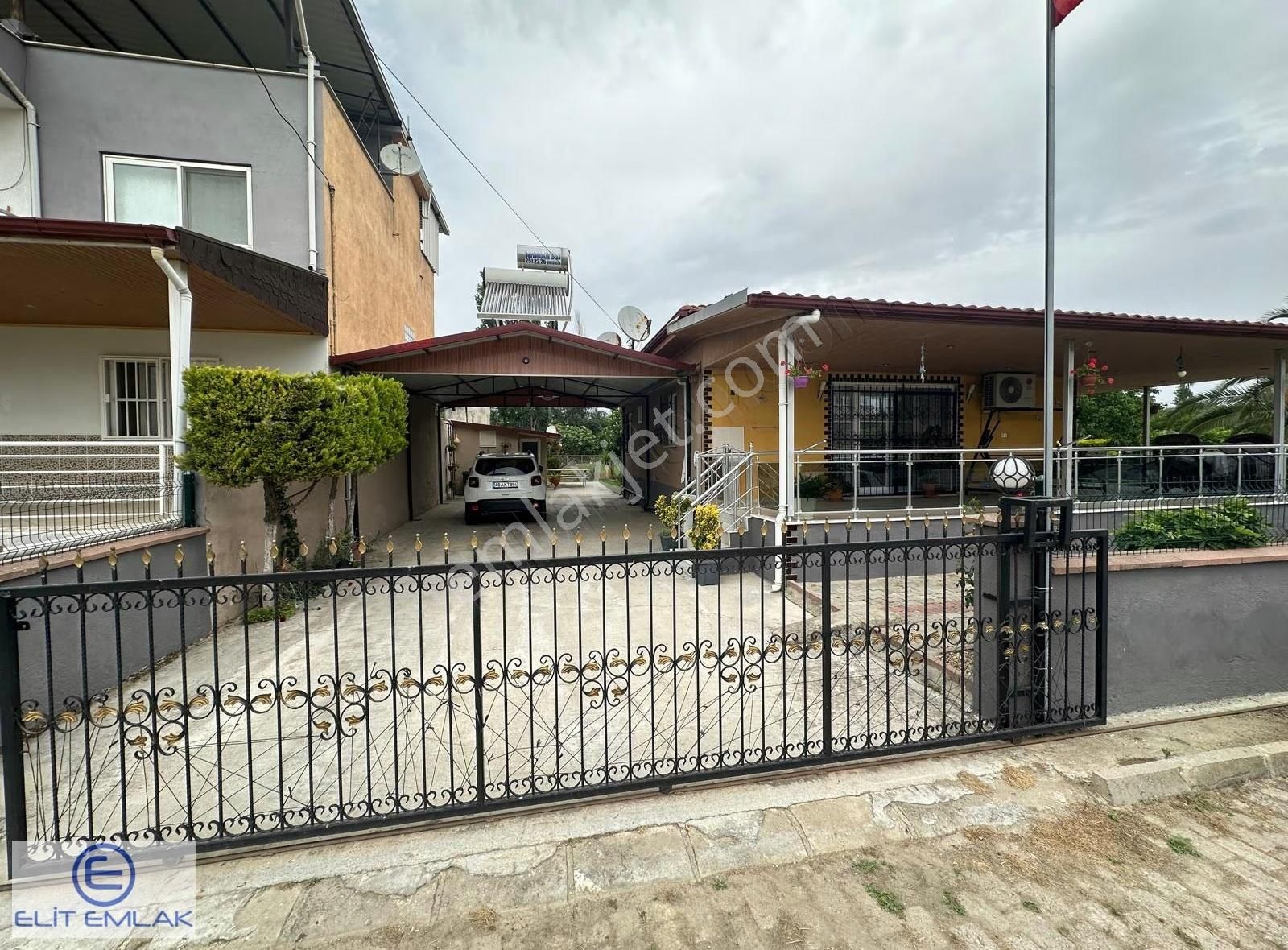 Elit Emlak'tan Umurlu Merkez Tek Katlı Bahçeli Ev - Görsel 13
