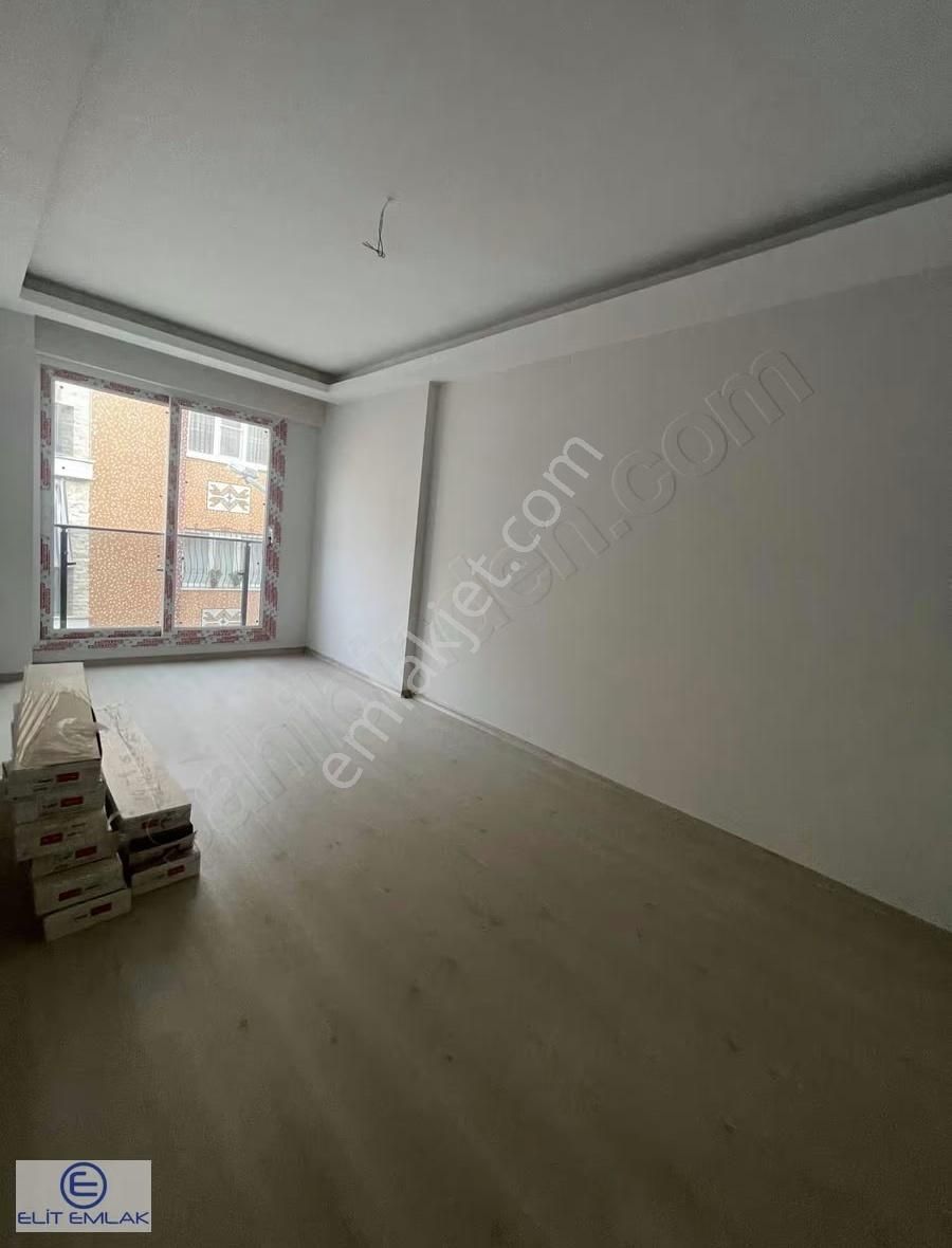 Yedieylül Mahallesi Satılık 2+1 +1 Dublex Daire - Görsel 4