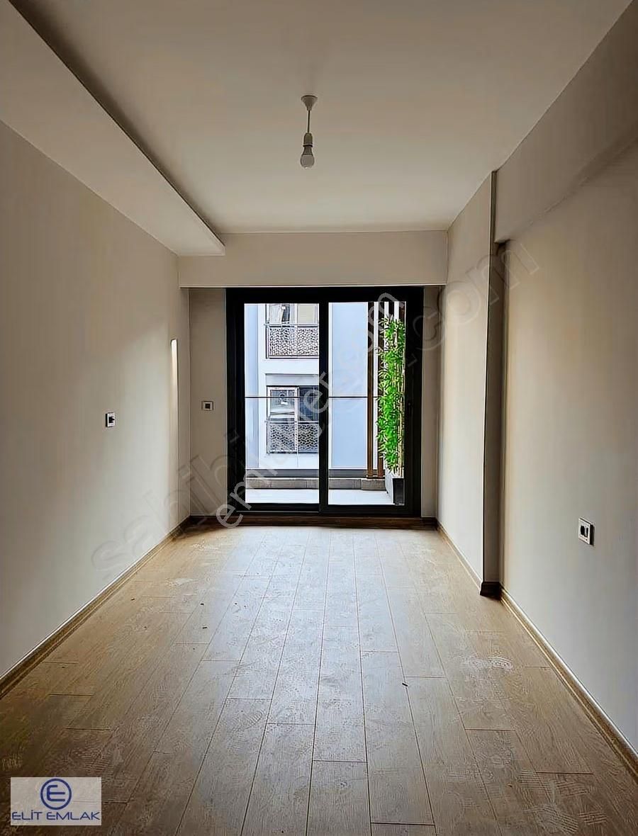 Girne Mahallesi Satılık Kapalı Otoparklı Lüks 2+1 Ara Kat Daire - Görsel 8