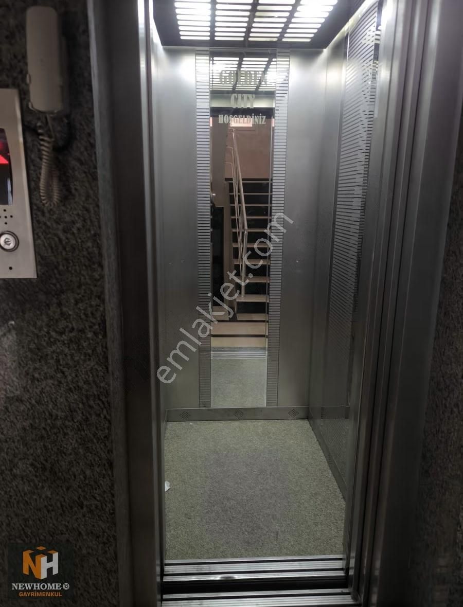 Yenimahallede Merkezi Konumda Kiralık 3+1 Daire - Görsel 20