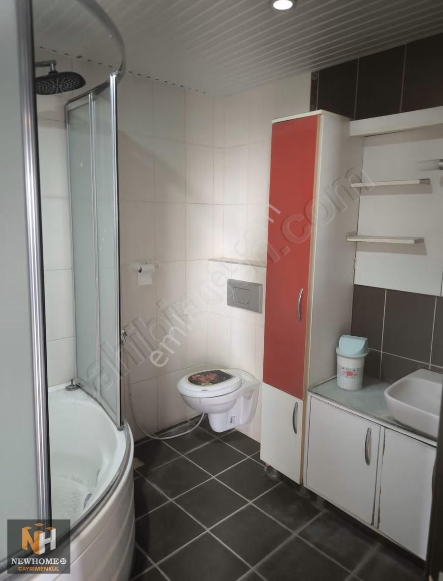 Yenimahallede Merkezi Konumda Kiralık 3+1 Daire - Görsel 21