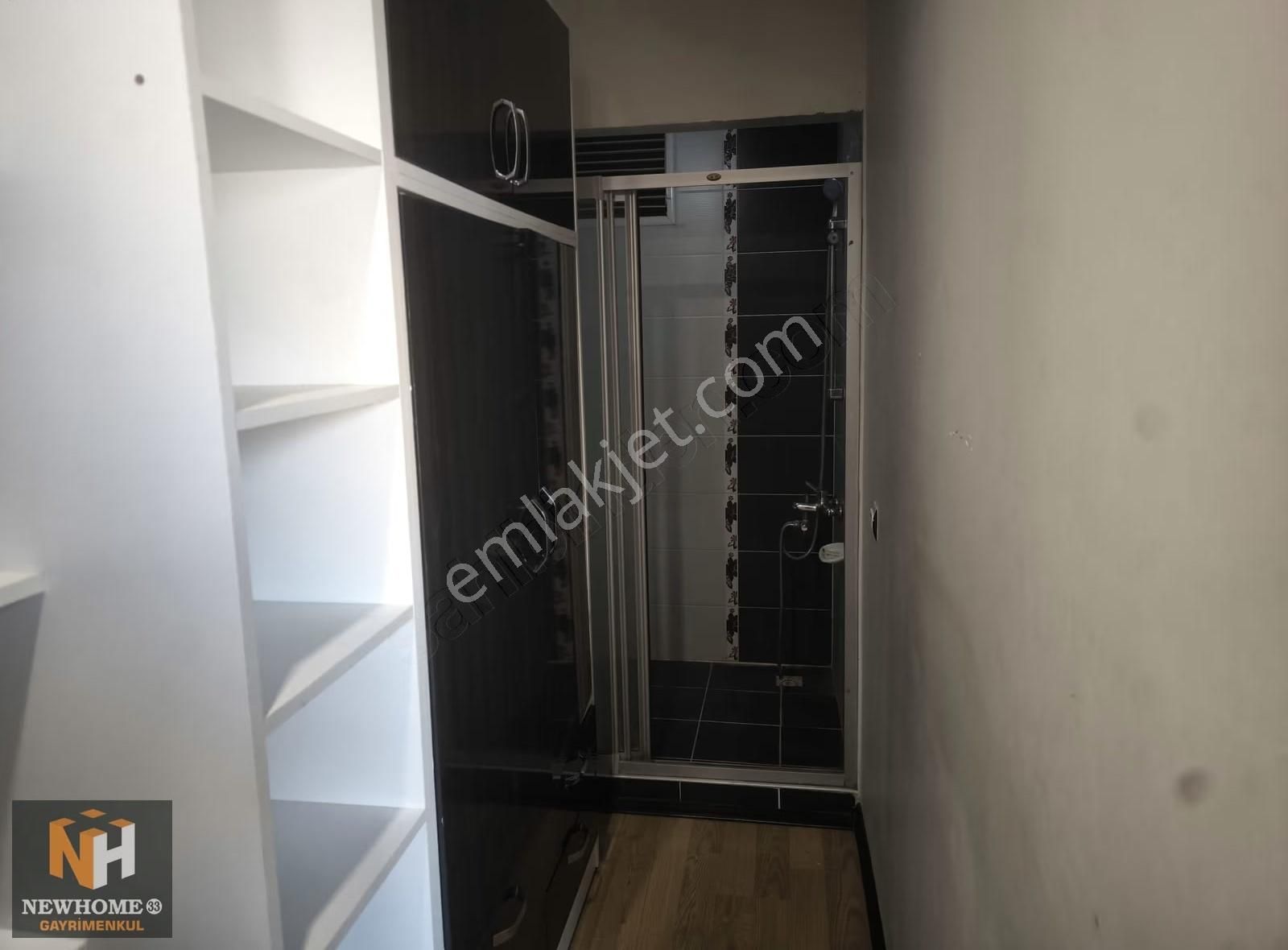 Yenimahallede Merkezi Konumda Kiralık 3+1 Daire - Görsel 11