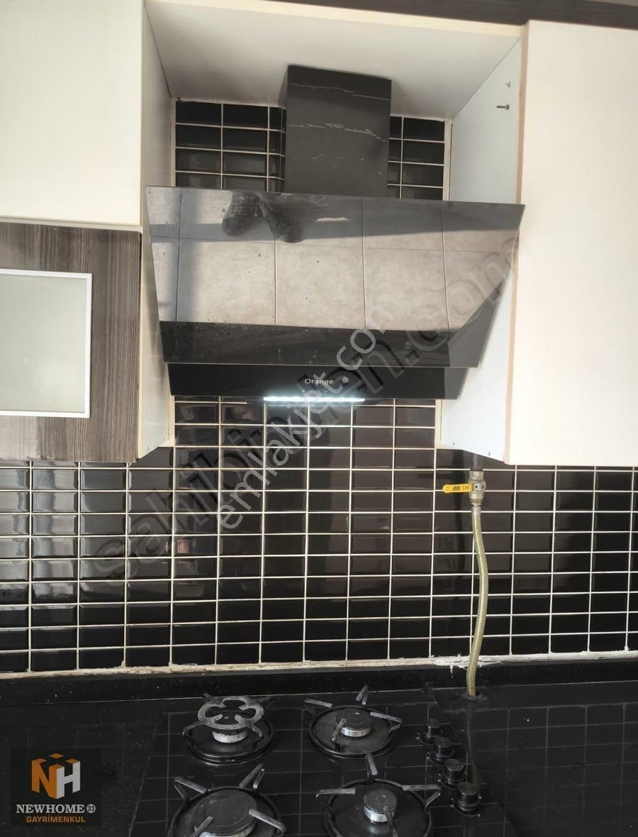 Yenimahallede Merkezi Konumda Kiralık 3+1 Daire - Görsel 8