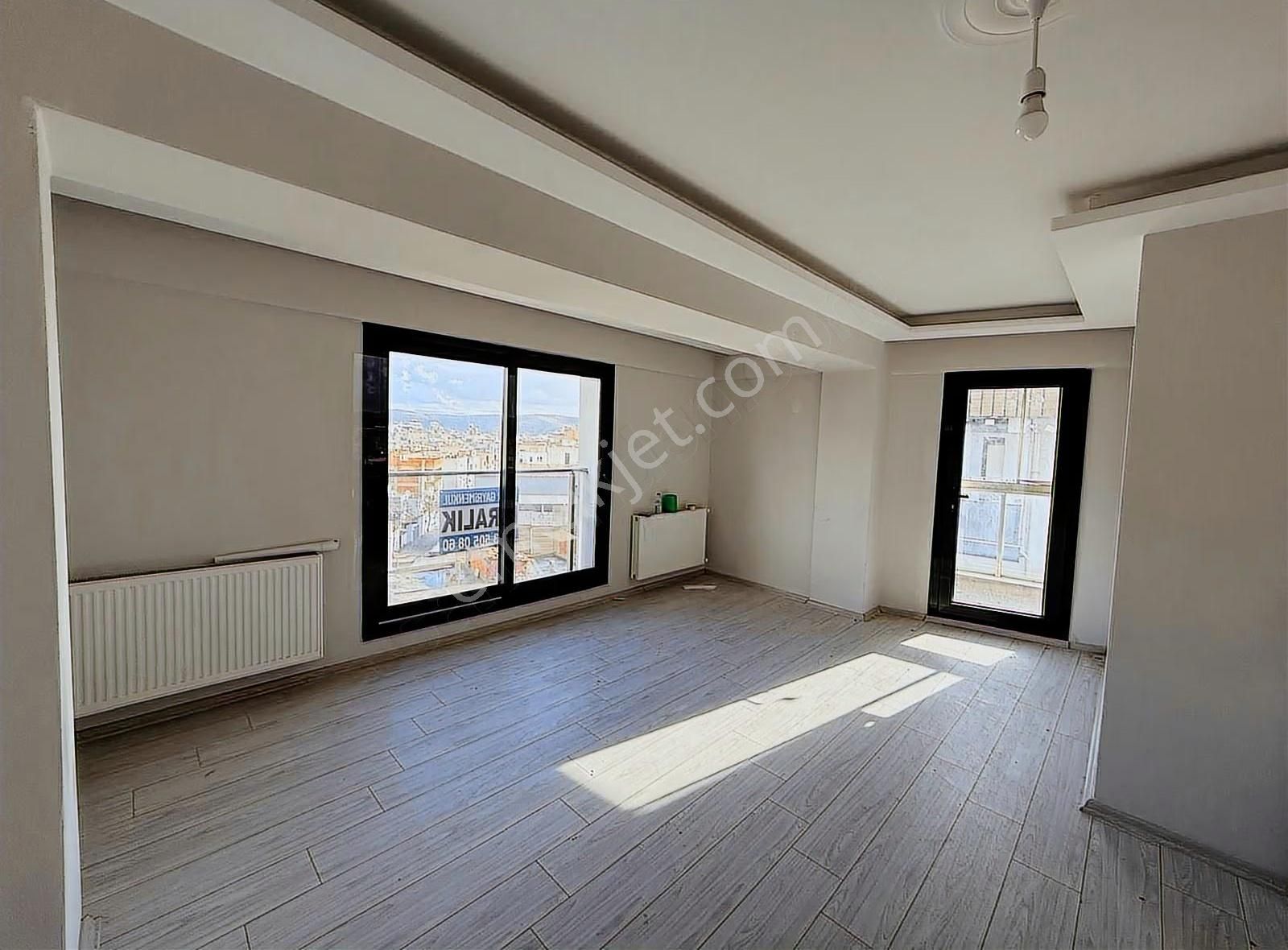 Merkez Maltepe Mah 2+1 Ara Kat (doğal Gazlı ) - Görsel 4