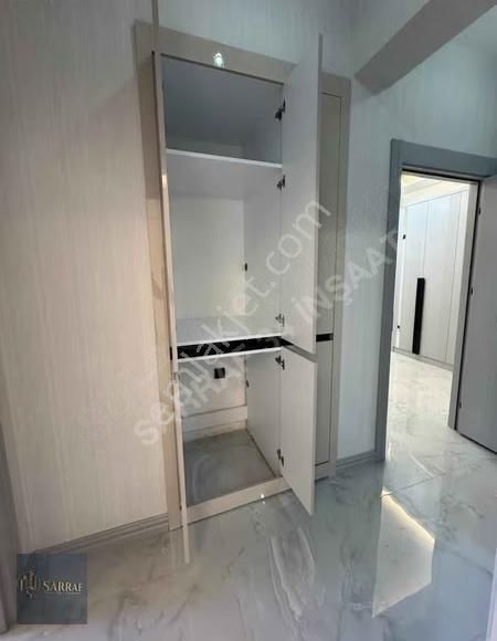 Sarraf'tan Beylikdüzü Cumhuriyette Şık Tasarımlı 2+1 Daire - Görsel 8