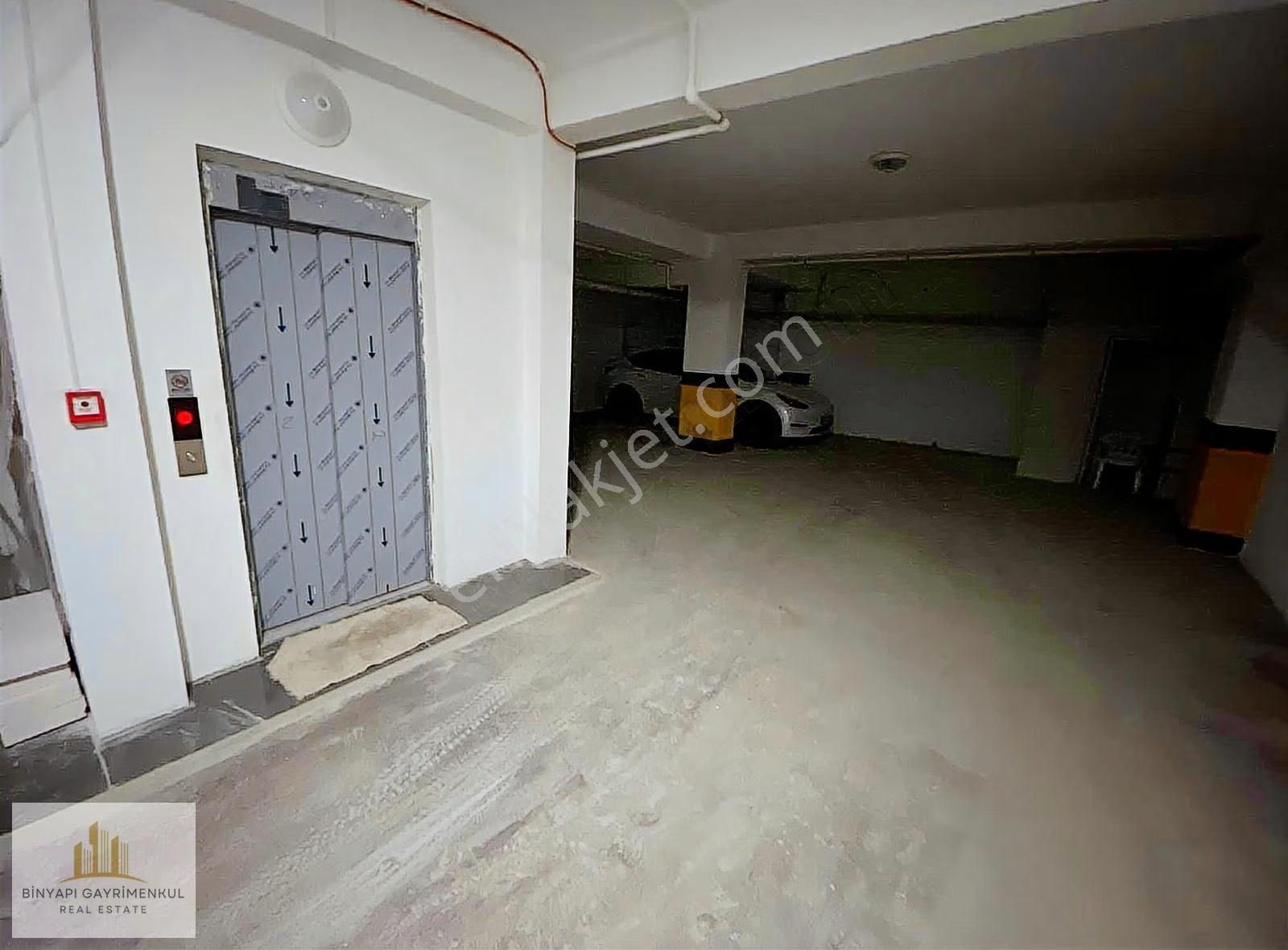 0 İnşaat'dan 2+1 Özel Yapım Otoparklı **kaçırılmıycak Fiyatda** - Görsel 10