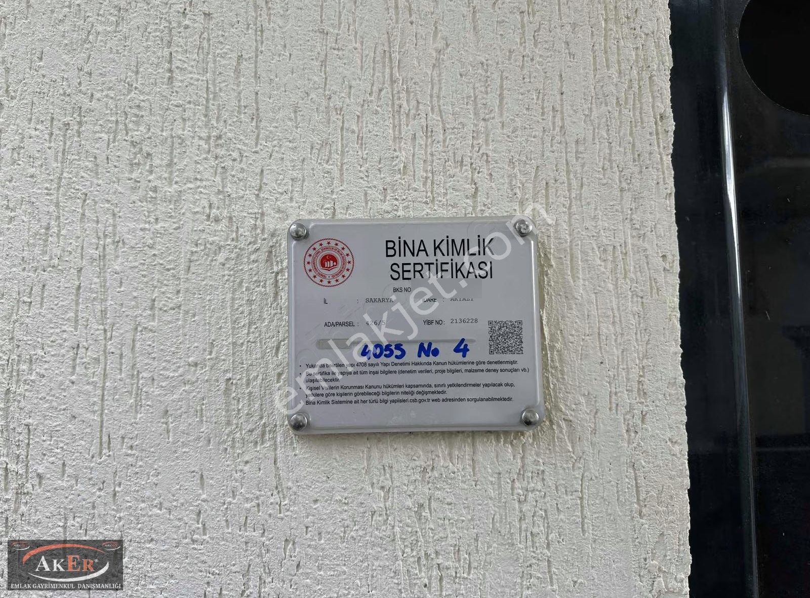 Aker Emlaktan Merkez Konum Tam Koridorlu 1+1 - Görsel 16