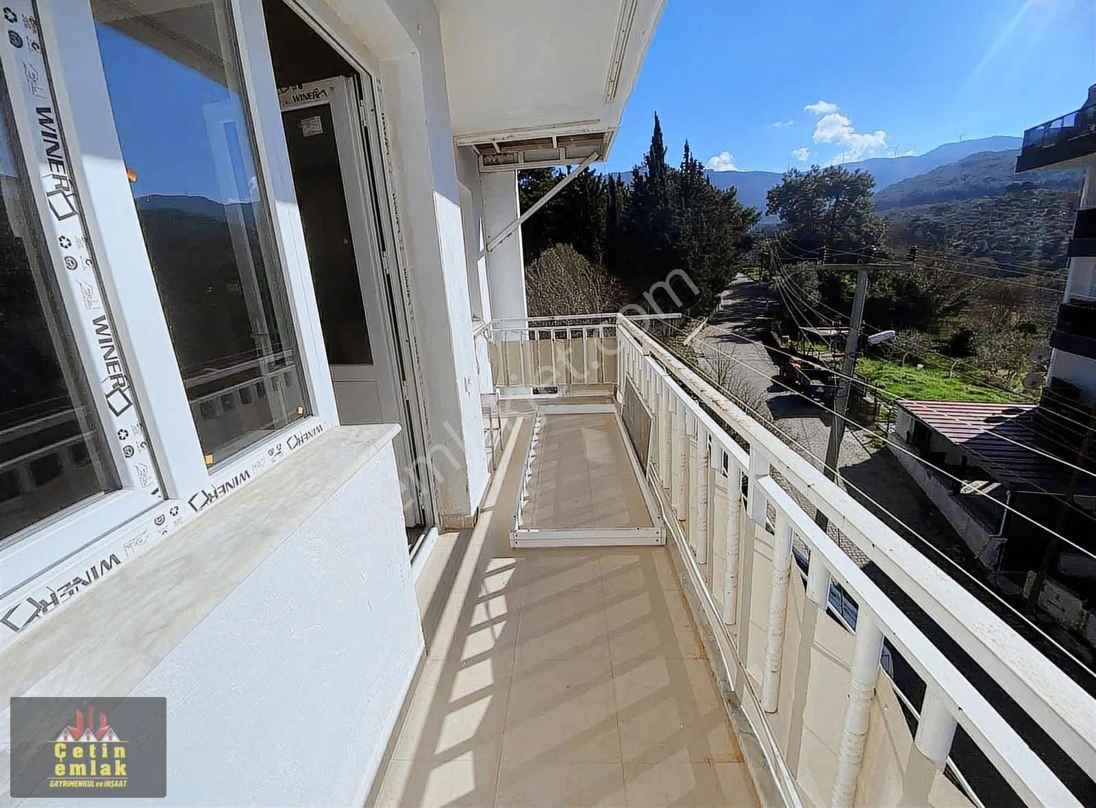 Kuşadası Davutlarda Devamlı Kiralık 3+1 Daire Deniz Manzaralı - Görsel 2