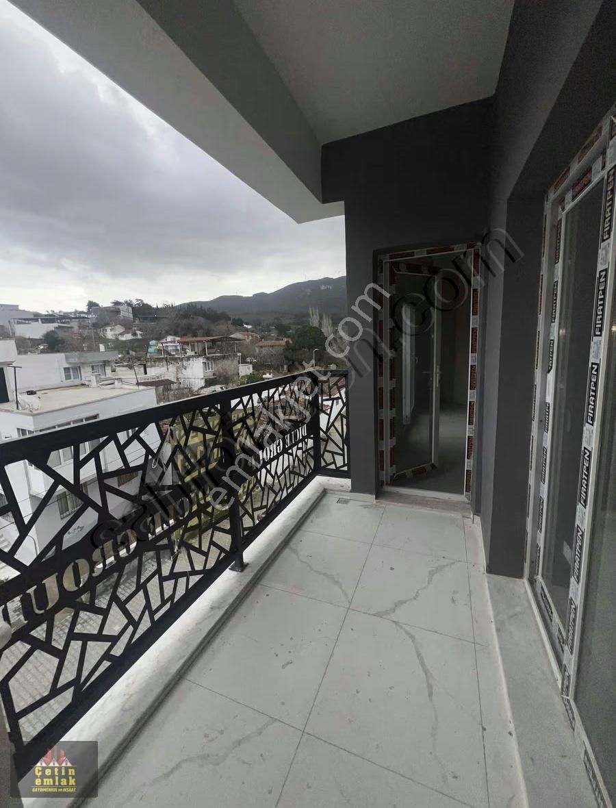 Çok Acil Kuşadası Davutlar'da Ara Kat 2 + 1 Daire Satılık - Görsel 15