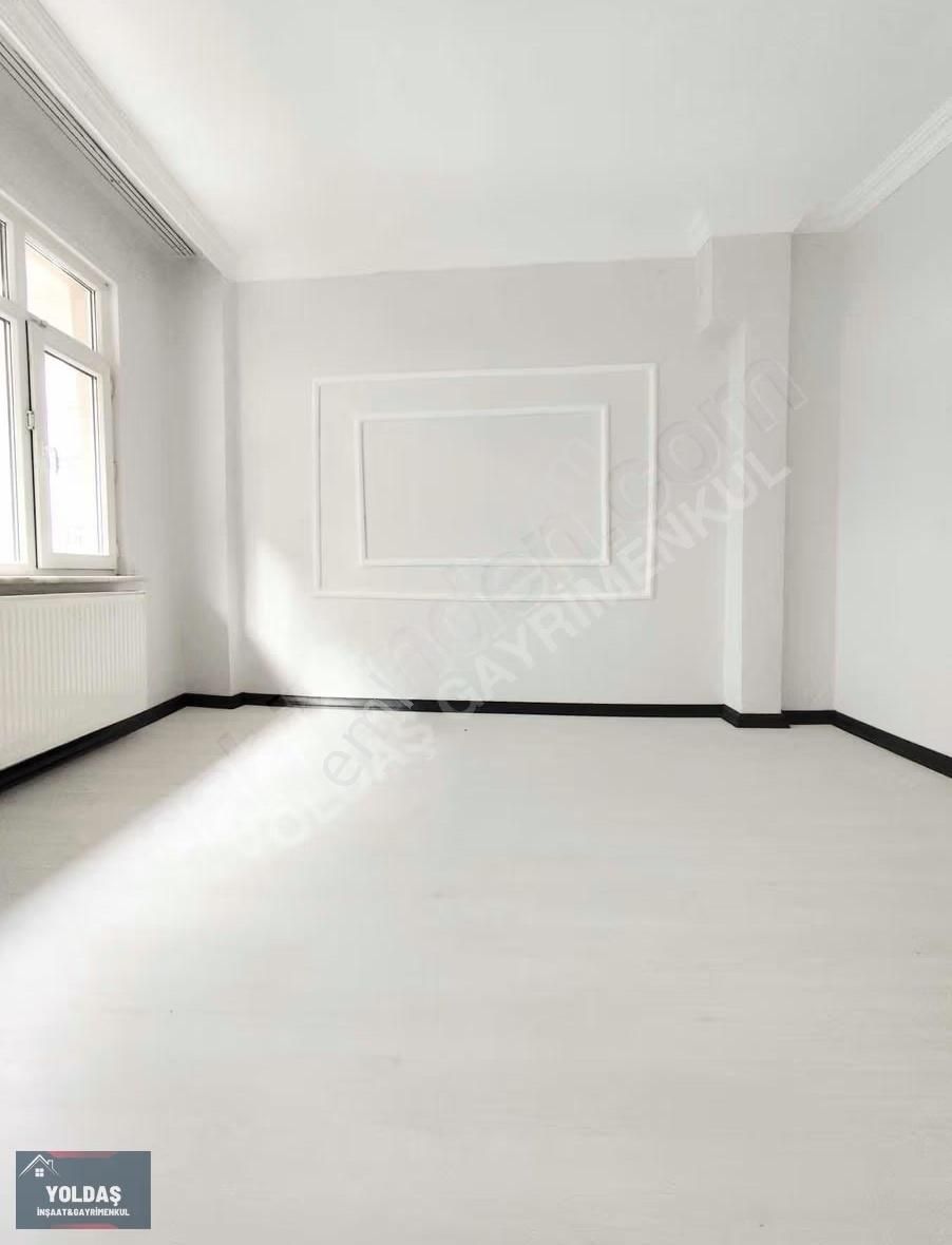 Yoldaş İnş Satılık 2+1 85 M2 Yüksek Giriş Arsa Tapulu Daire - Görsel 15