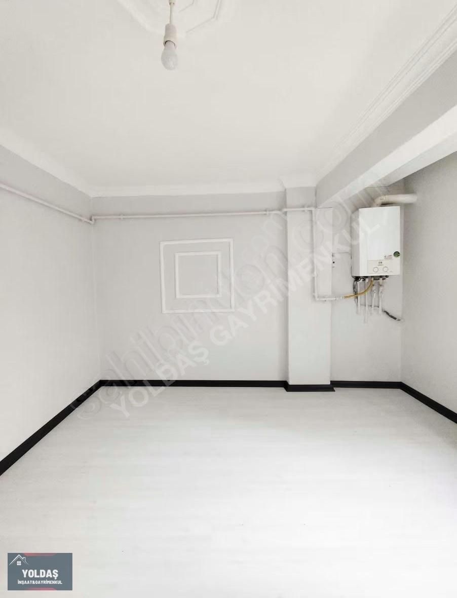 Yoldaş İnş Satılık 2+1 85 M2 Yüksek Giriş Arsa Tapulu Daire - Görsel 23