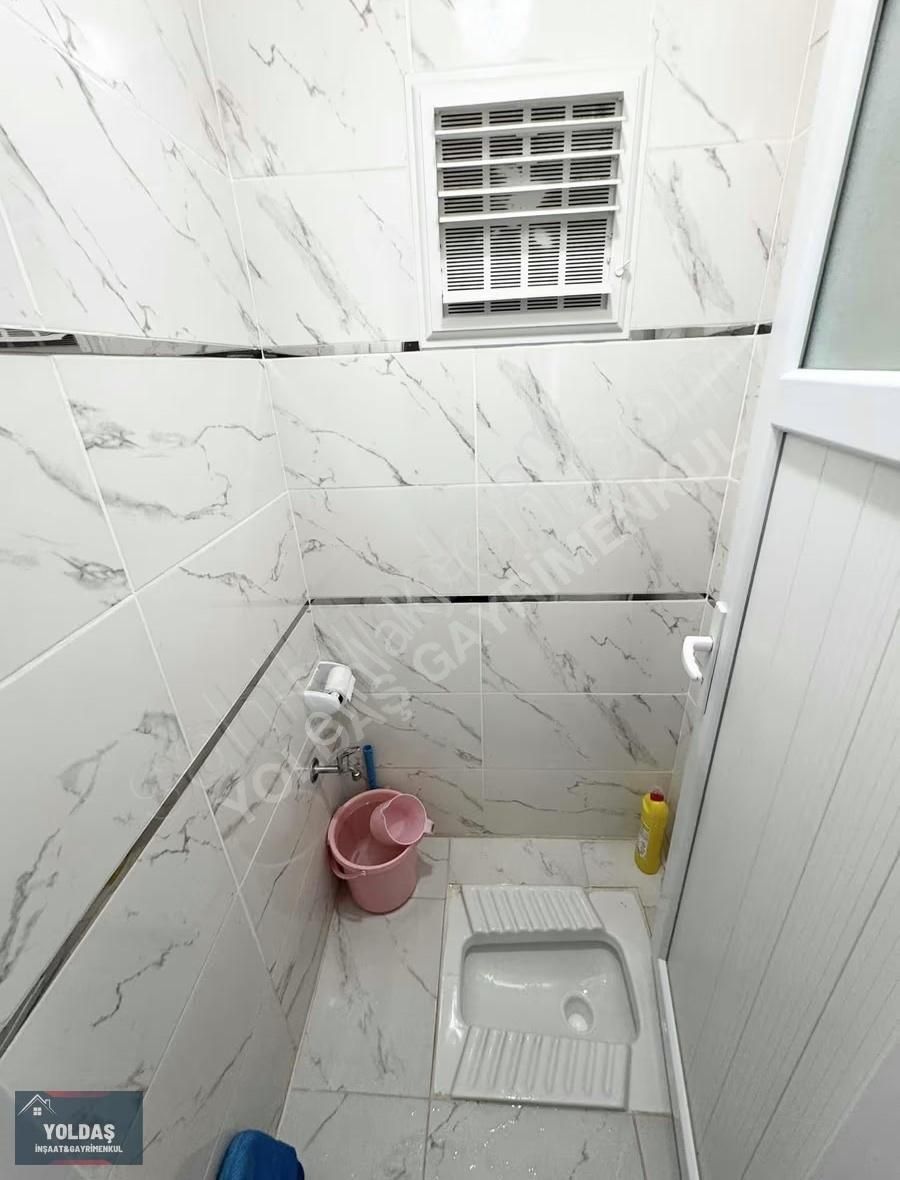 Yoldaş İnşaat'tan Satılık 3+1 140 M2 Köşe Başı 13 Yaşında Daire