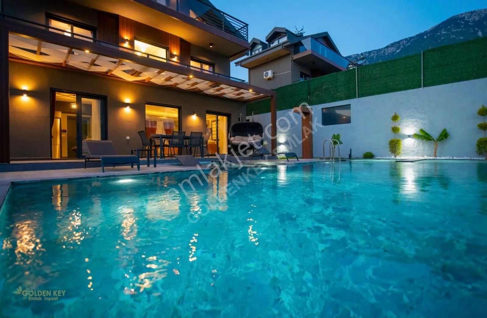 Ovacık Bölgesinde 4+1 Lüks Uzun Dönem Kiralık Villa - Görsel 17