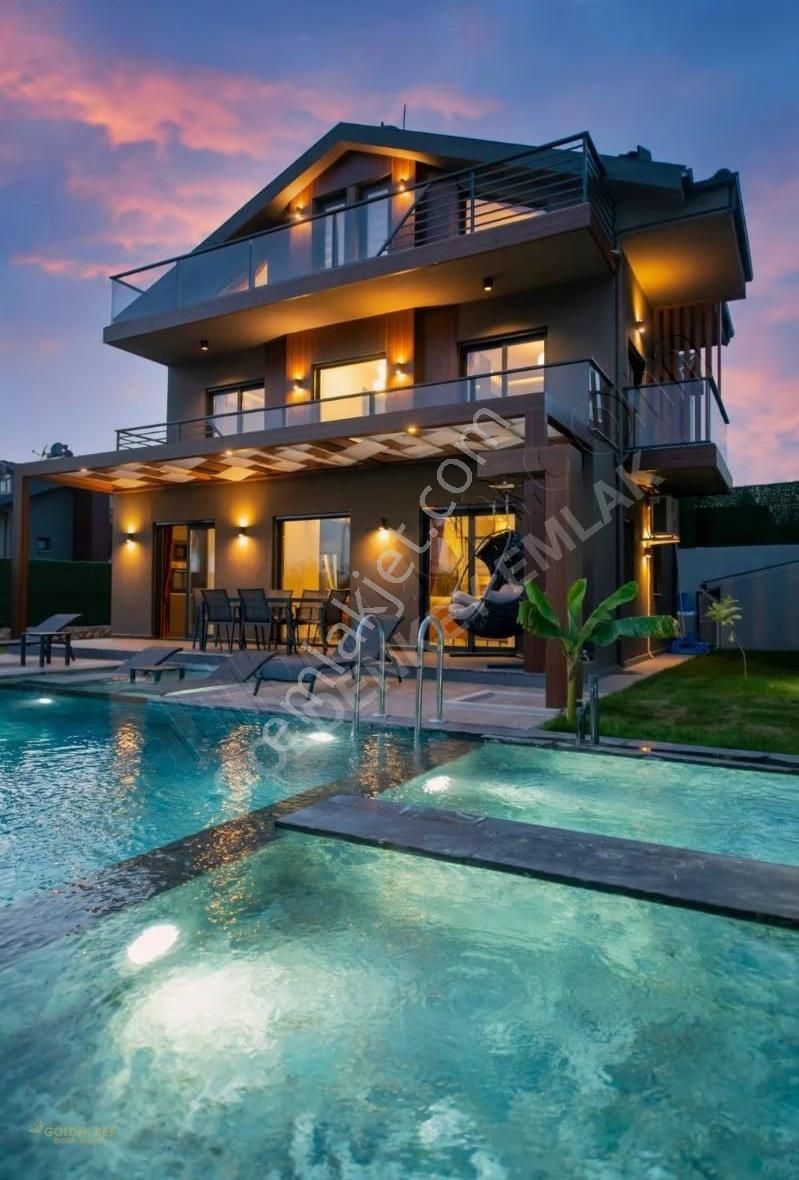 Ovacık Bölgesinde 4+1 Lüks Uzun Dönem Kiralık Villa - Görsel 32