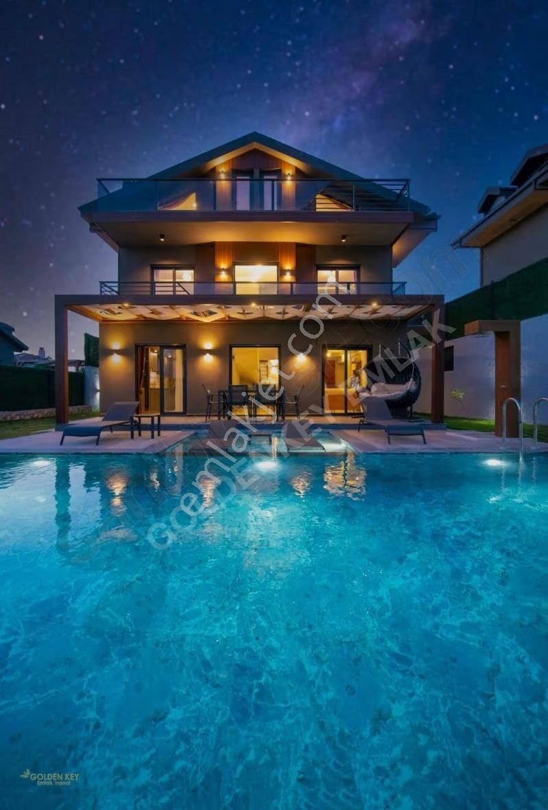 Ovacık Bölgesinde 4+1 Lüks Uzun Dönem Kiralık Villa - Görsel 15