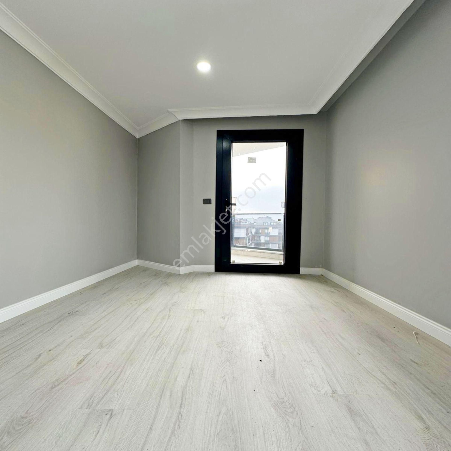 Merkezi Konumda Ve Deniz Manzaralı Dublex Ferah Daire-nuev - Görsel 10