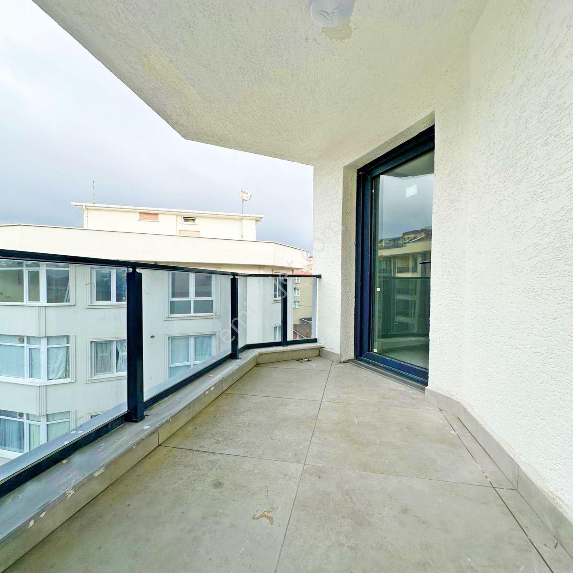 Merkezi Konumda Ve Deniz Manzaralı Dublex Ferah Daire-nuev - Görsel 6