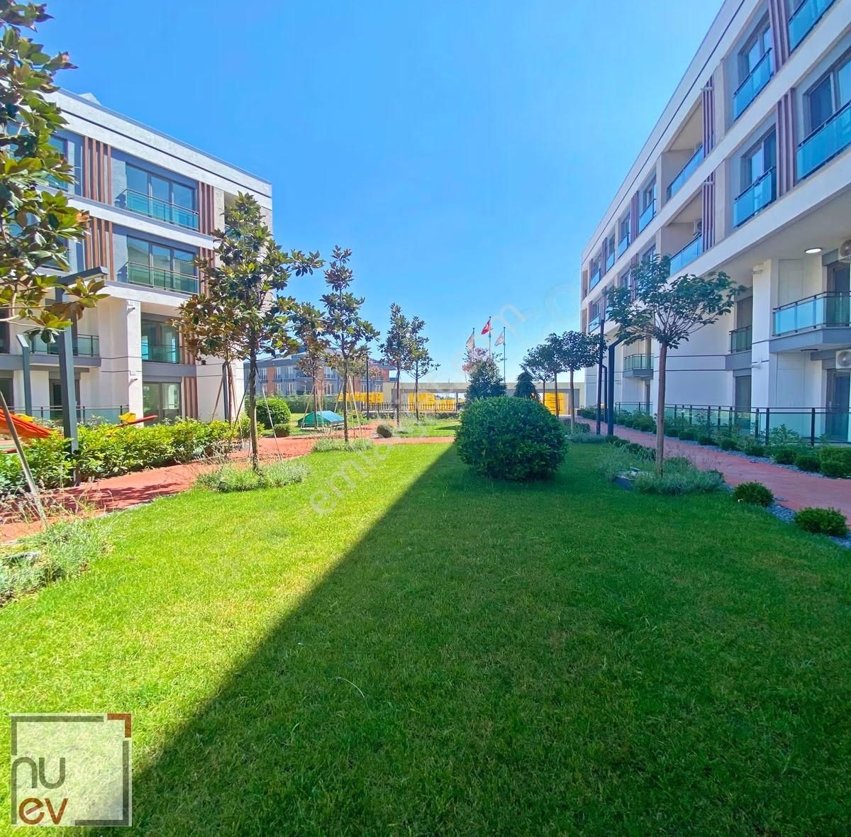 Yaşam Vadisine Komşu Havuzlu Lüks Sitede Özel 3+1 Daire-nuev - Görsel 14