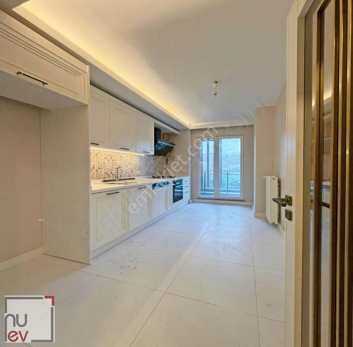 Yaşam Vadisine Komşu Havuzlu Lüks Sitede Özel 3+1 Daire-nuev - Görsel 9