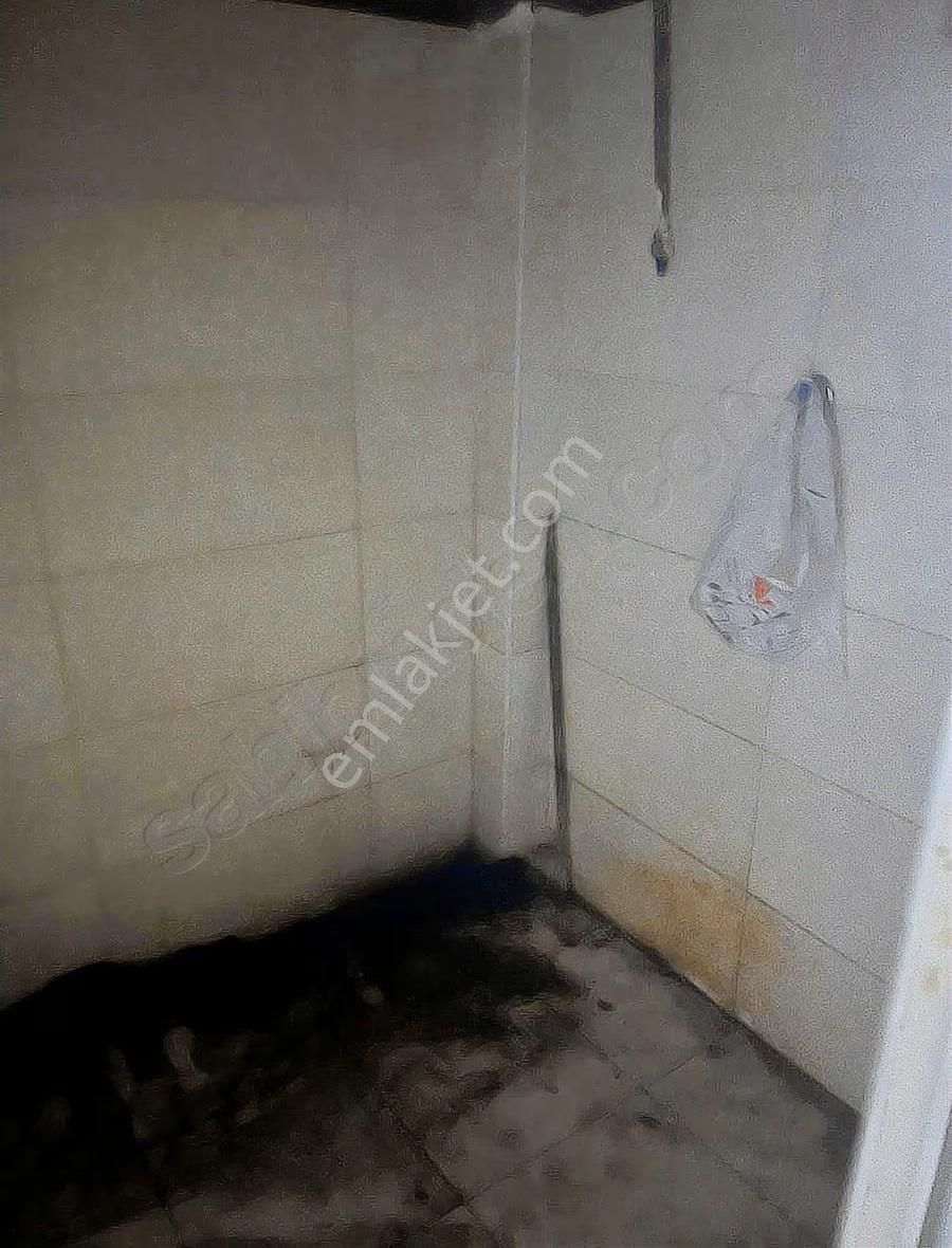 Terazidere Sanayi Bölgesinde Kiralık 270 M2 İş Yeri - Görsel 11