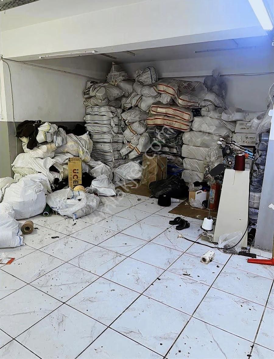 Terazidere Sanayi Bölgesinde Kiralık 270 M2 İş Yeri - Görsel 6