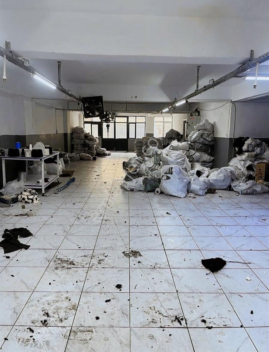 Terazidere Sanayi Bölgesinde Kiralık 270 M2 İş Yeri - Görsel 7