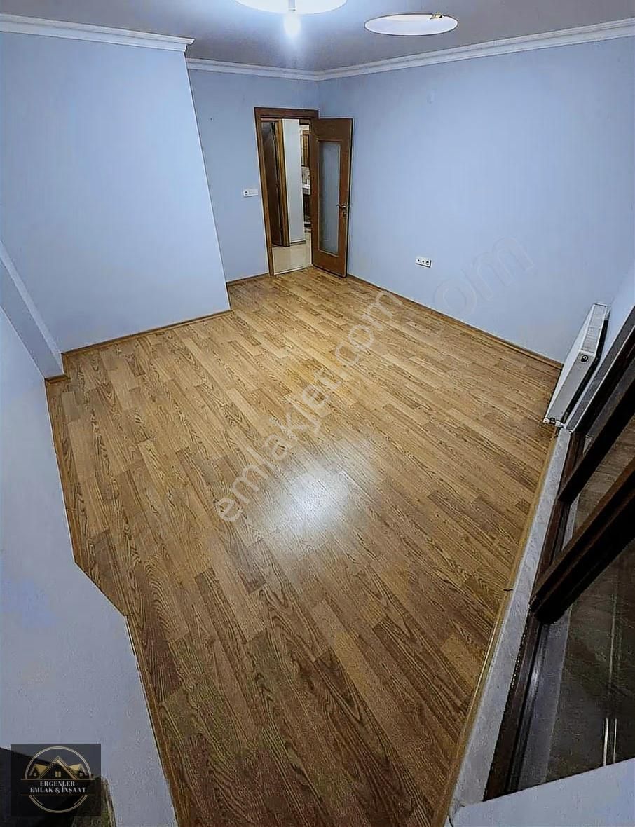 Ergenler Emlak Esenler Oruçreis 2+1 Krediye Uygun Ara Kat Daire' - Görsel 10
