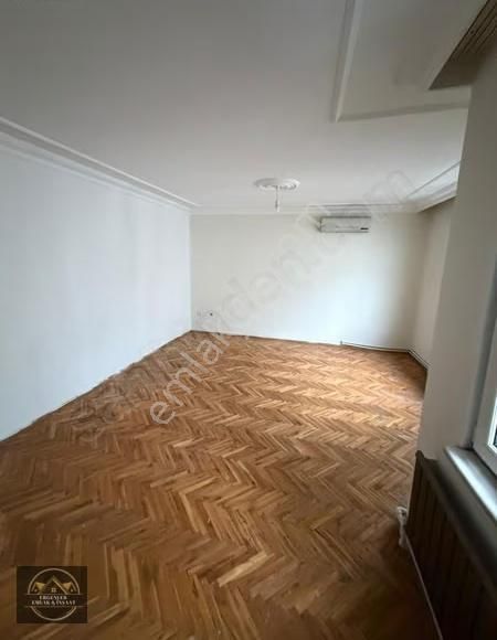 Ergenler Emlak'dan Bağcılar Bağlar'dan 3+1 Kiralık Daire - Görsel 9