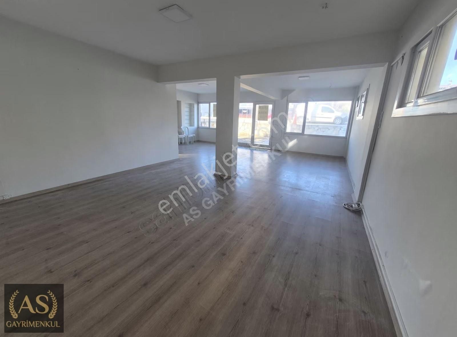 As Gyd...urla Zeytinalanı Ana Yol Üzeri 70m² Kiralık Dükkan - Görsel 7
