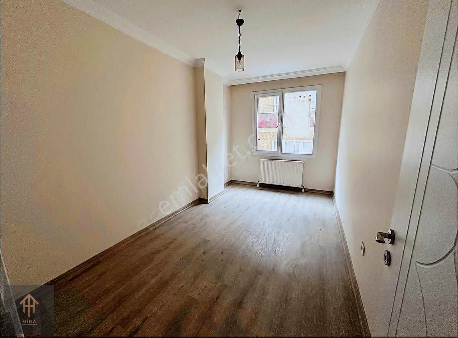 Otoparklı Butik Site İçerisinde Ön Cephe Ara Kat 3+1 - Görsel 22