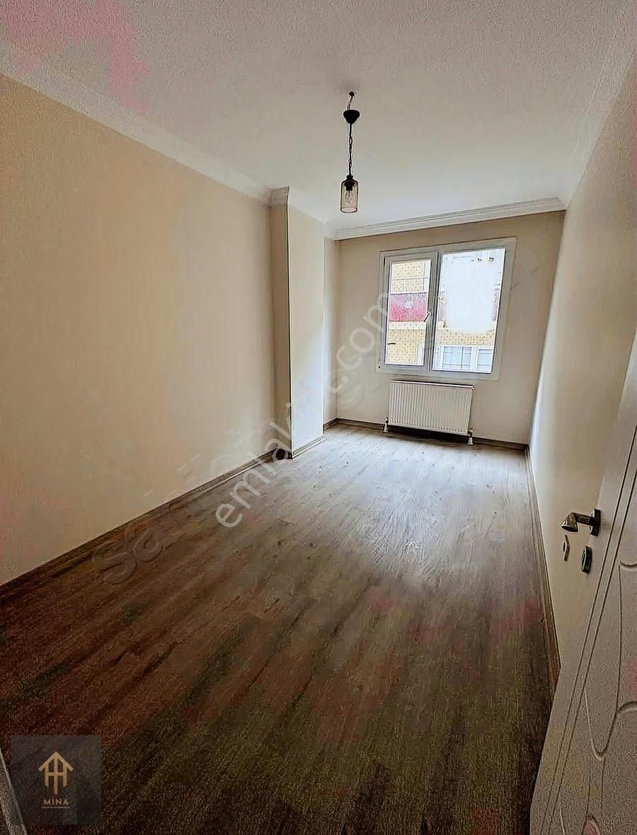 Otoparklı Butik Site İçerisinde Ön Cephe Ara Kat 3+1 - Görsel 3