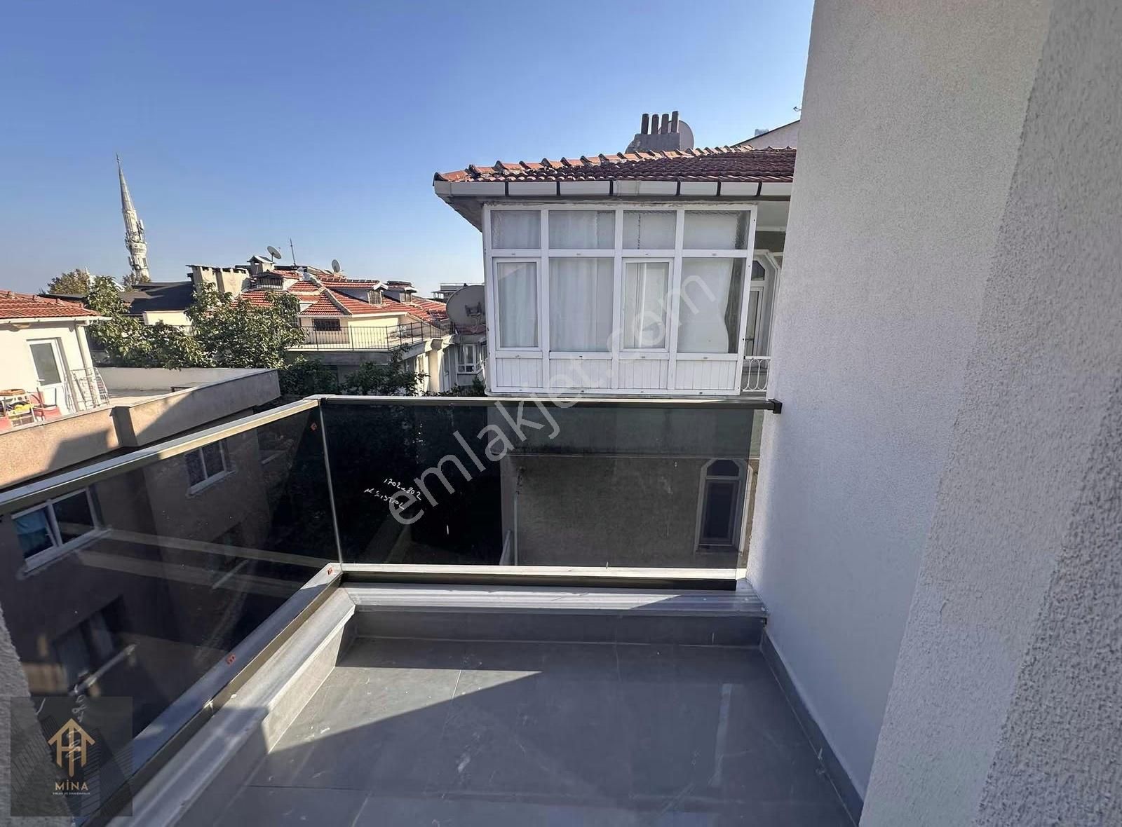 Denizköşklerde Metrobüse 5dk Sıfır Ara Kat 2+1 - Görsel 2