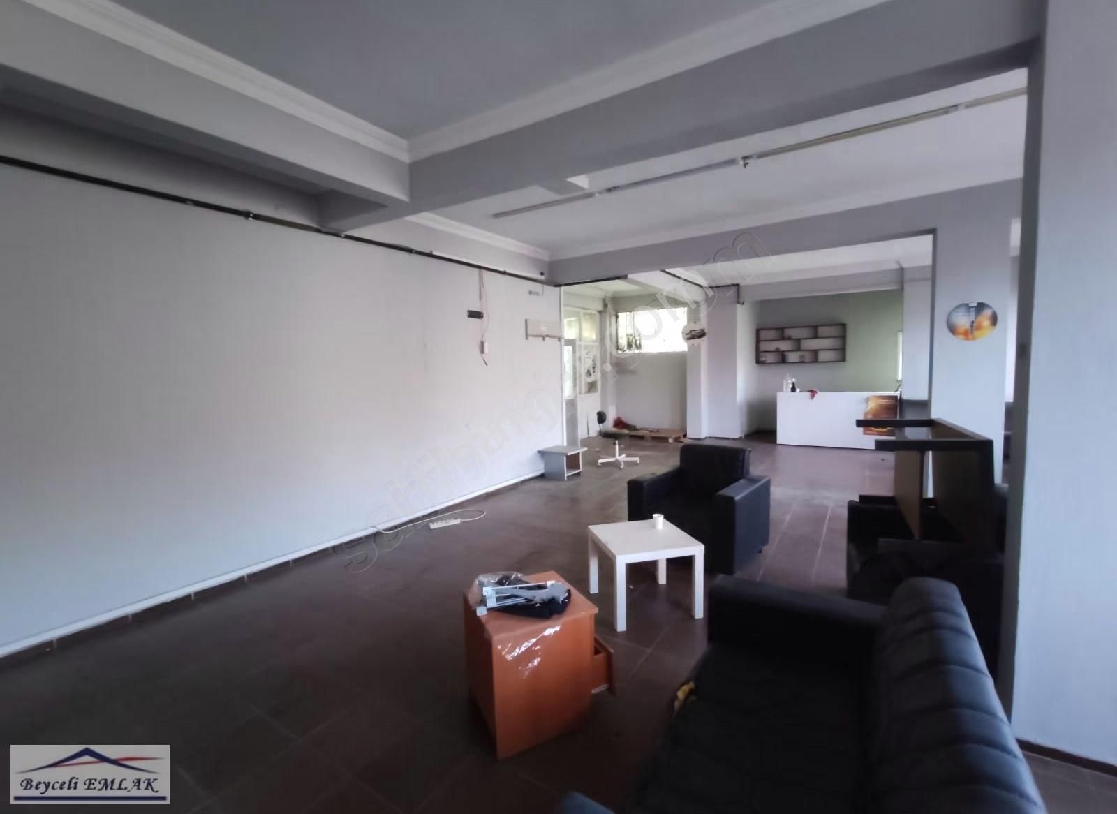 Ferhatpaşa Kiralık İşyeri 220 Metre - Görsel 6