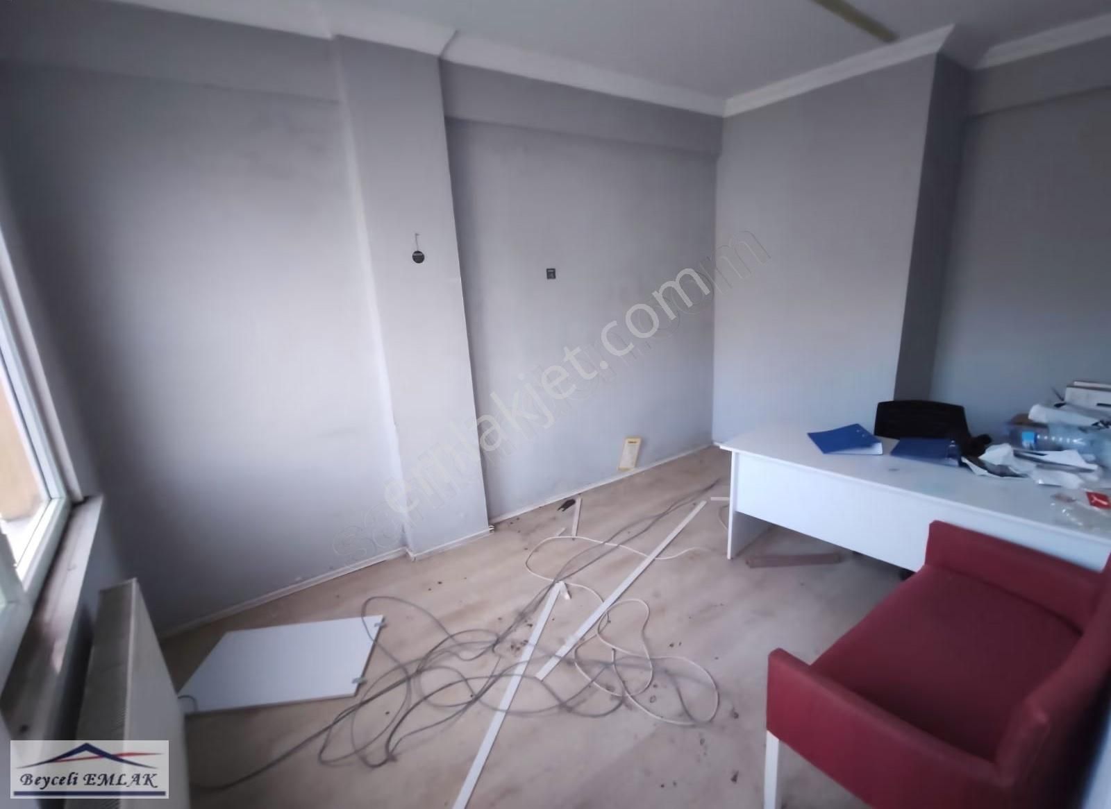 Ferhatpaşa Kiralık İşyeri 220 Metre - Görsel 5