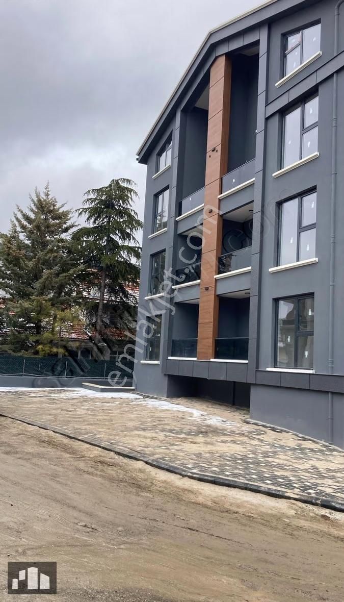 Taşcı Grup Gayrimenkul'den İncek'te Sıfır 1+1 Daire - Görsel 12