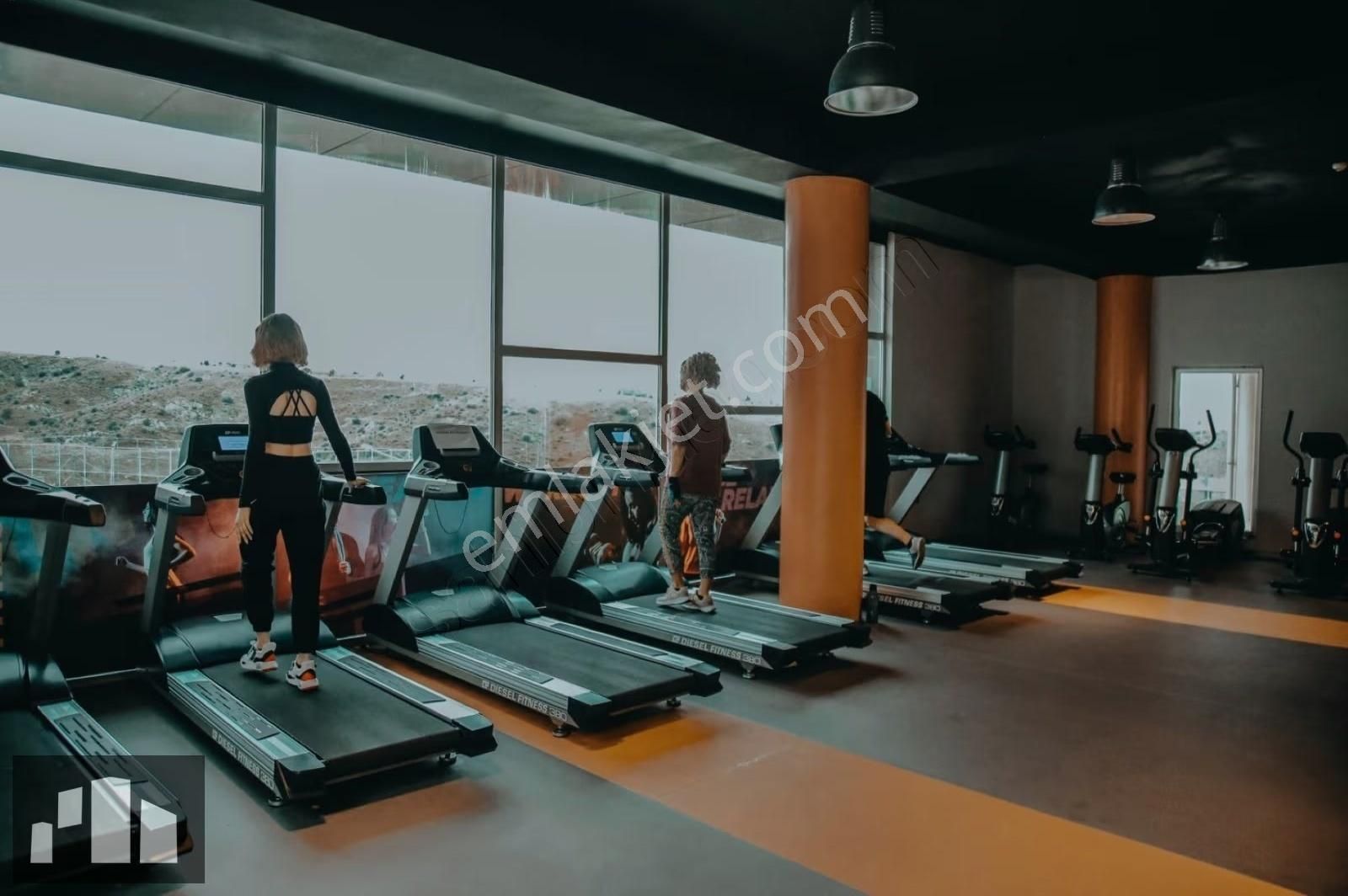 Taşcı Grup Gayrimenkul'den İncek Toki Vadi Konutlarında Satılık