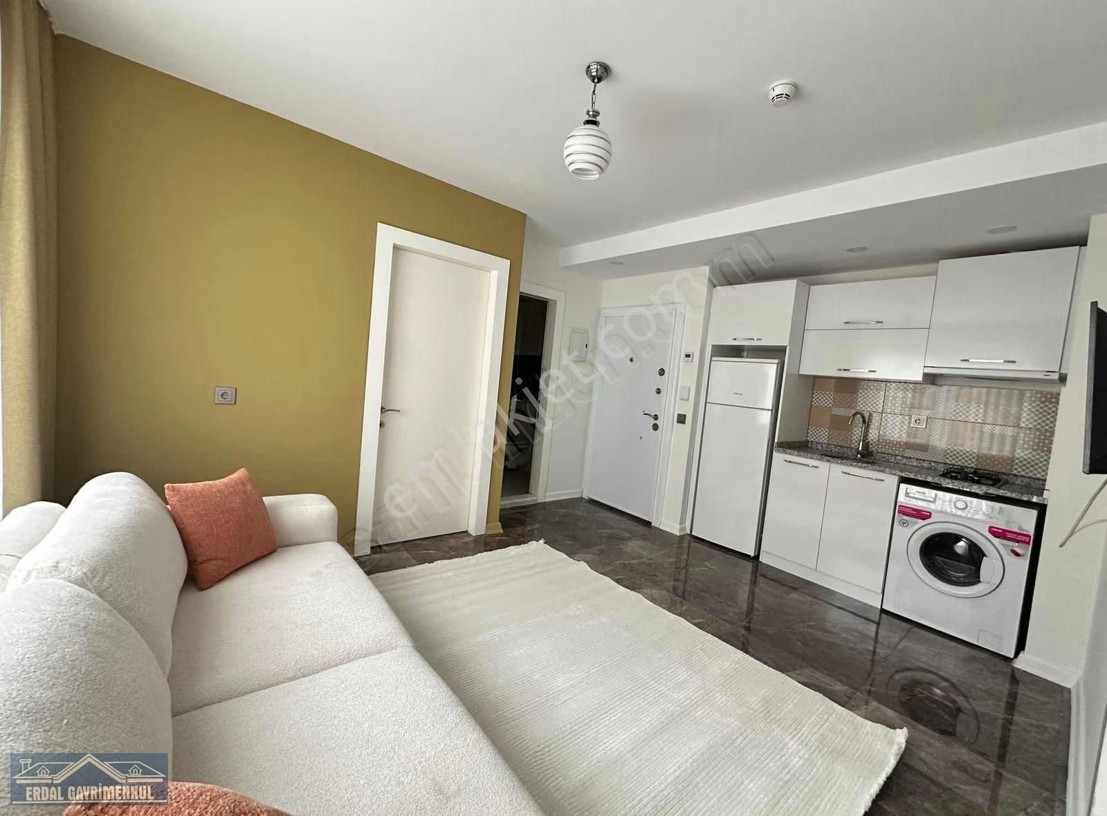 Paü Yakını Satılık 5 Yıllık 2+1